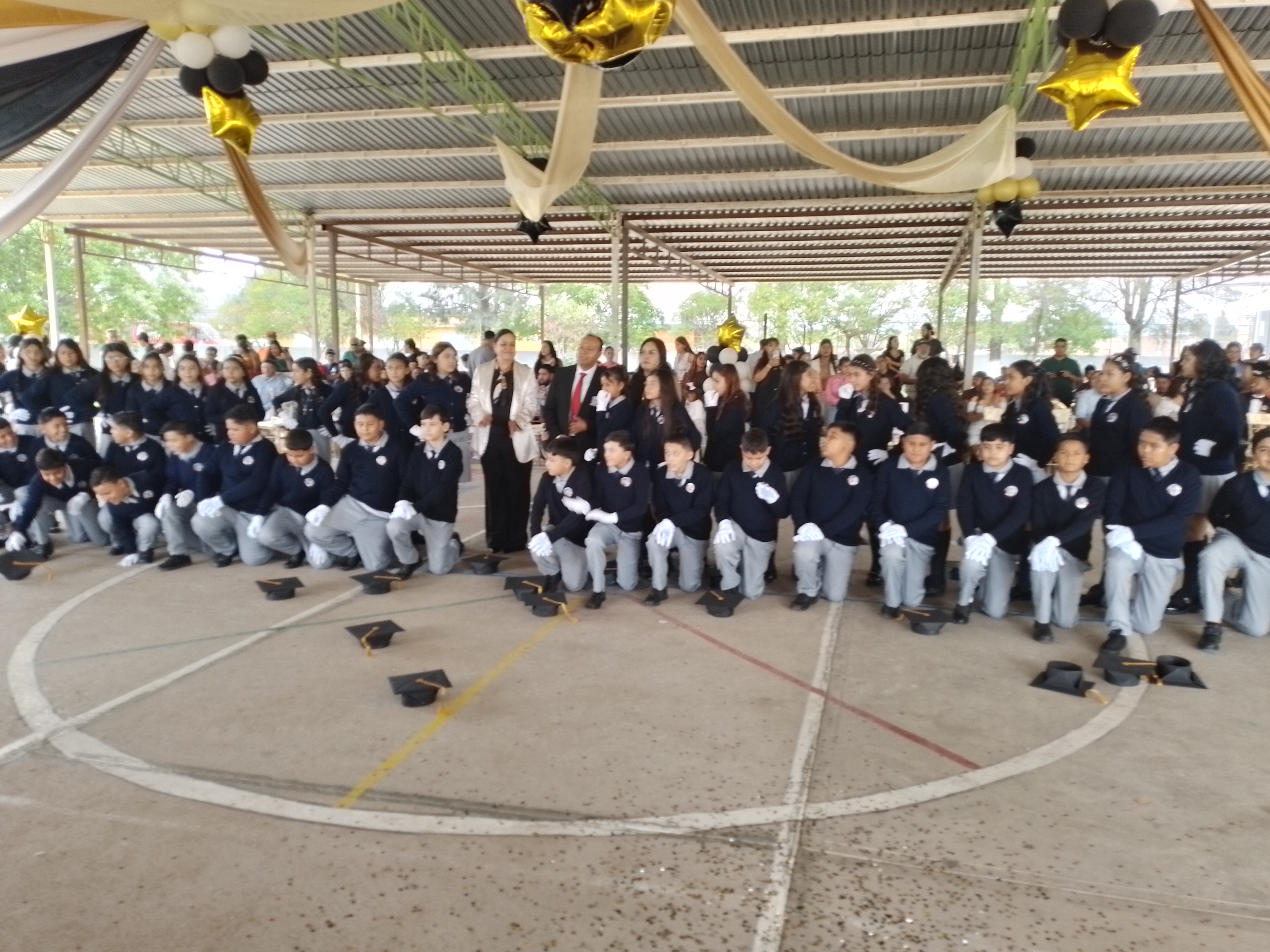CLAUSURA CURSOS ESCUELA EMILIANO ZAPATA